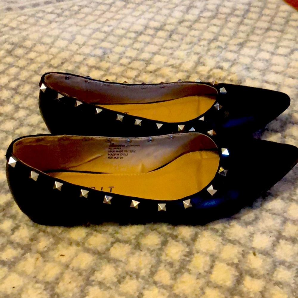 Esprit pointy flats